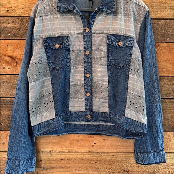Boho Boutique Cropped Denim Button Top/Jacket Size L NWT - Picture 5 of 12